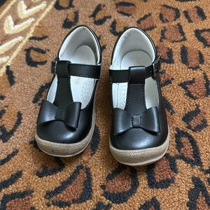 L’Amour girls toddler shoes, Sz 10
